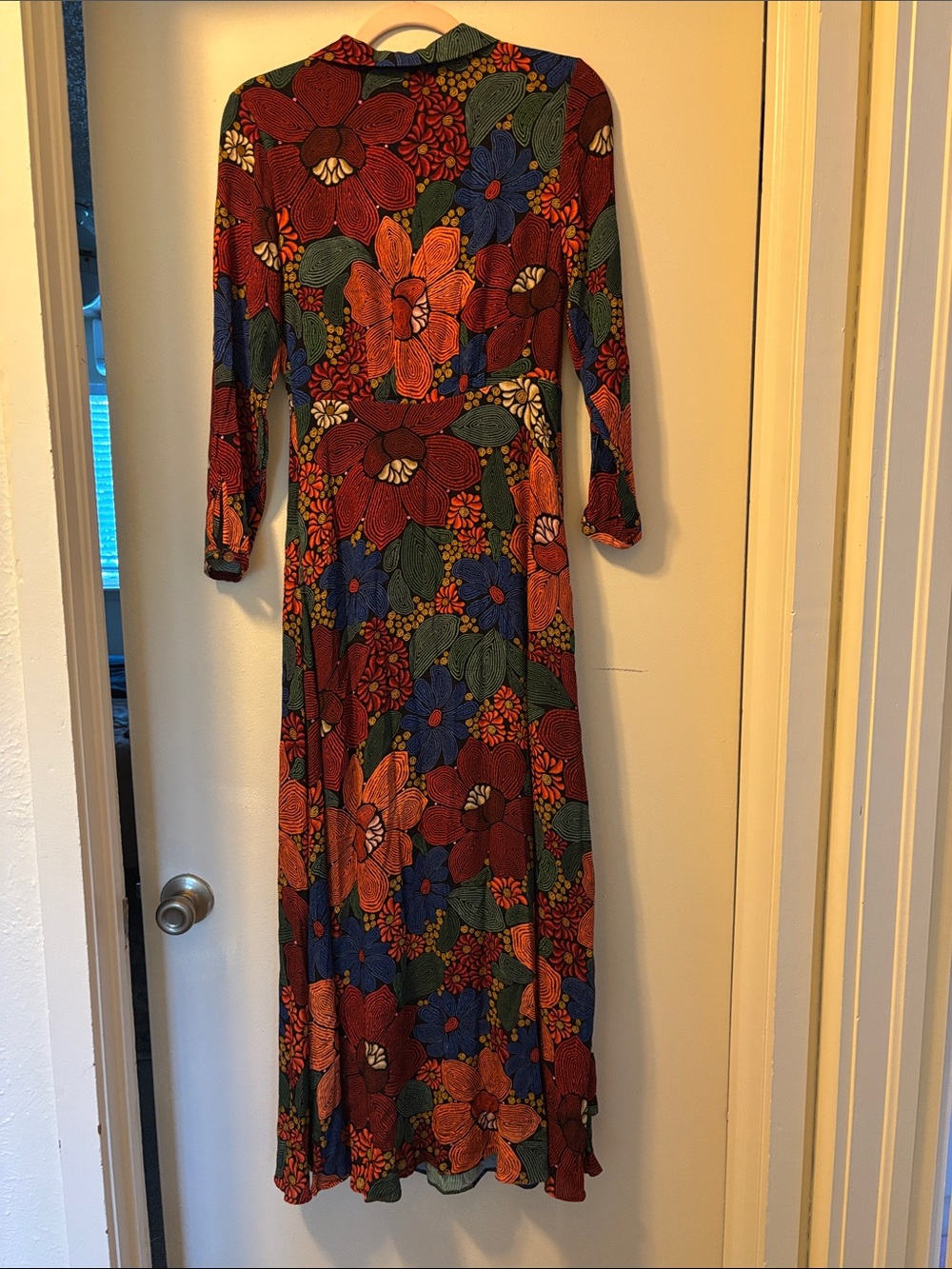FARM Rio Multi-Color Floral Maxi Dress - Orange, Green, Blue, Red - Picture 5 of 7